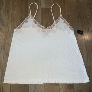 NWT American Eagle Outfitters Cream Lace Camisole tank top sz Large